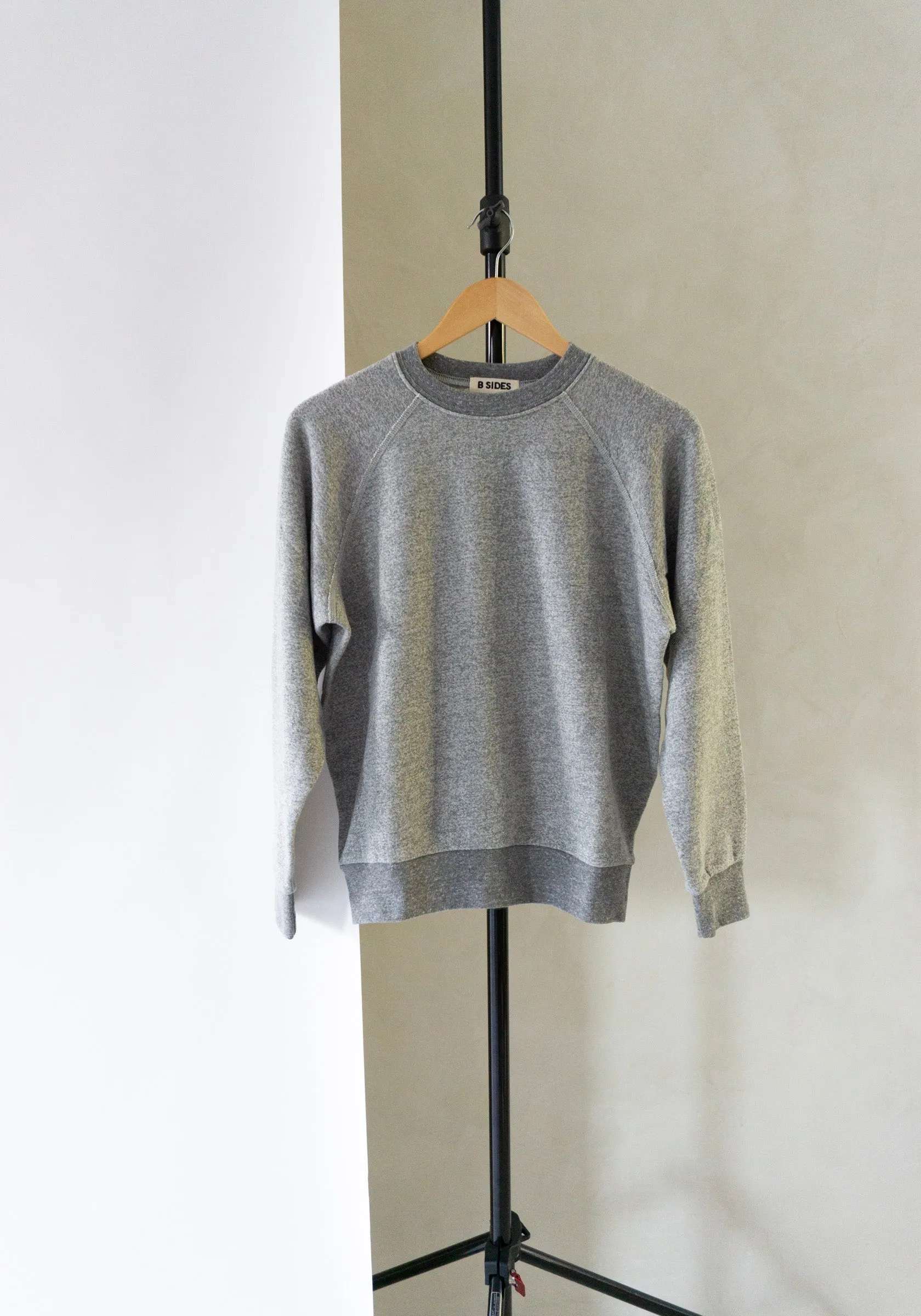 Crewneck Sweatshirt in Heather Grey