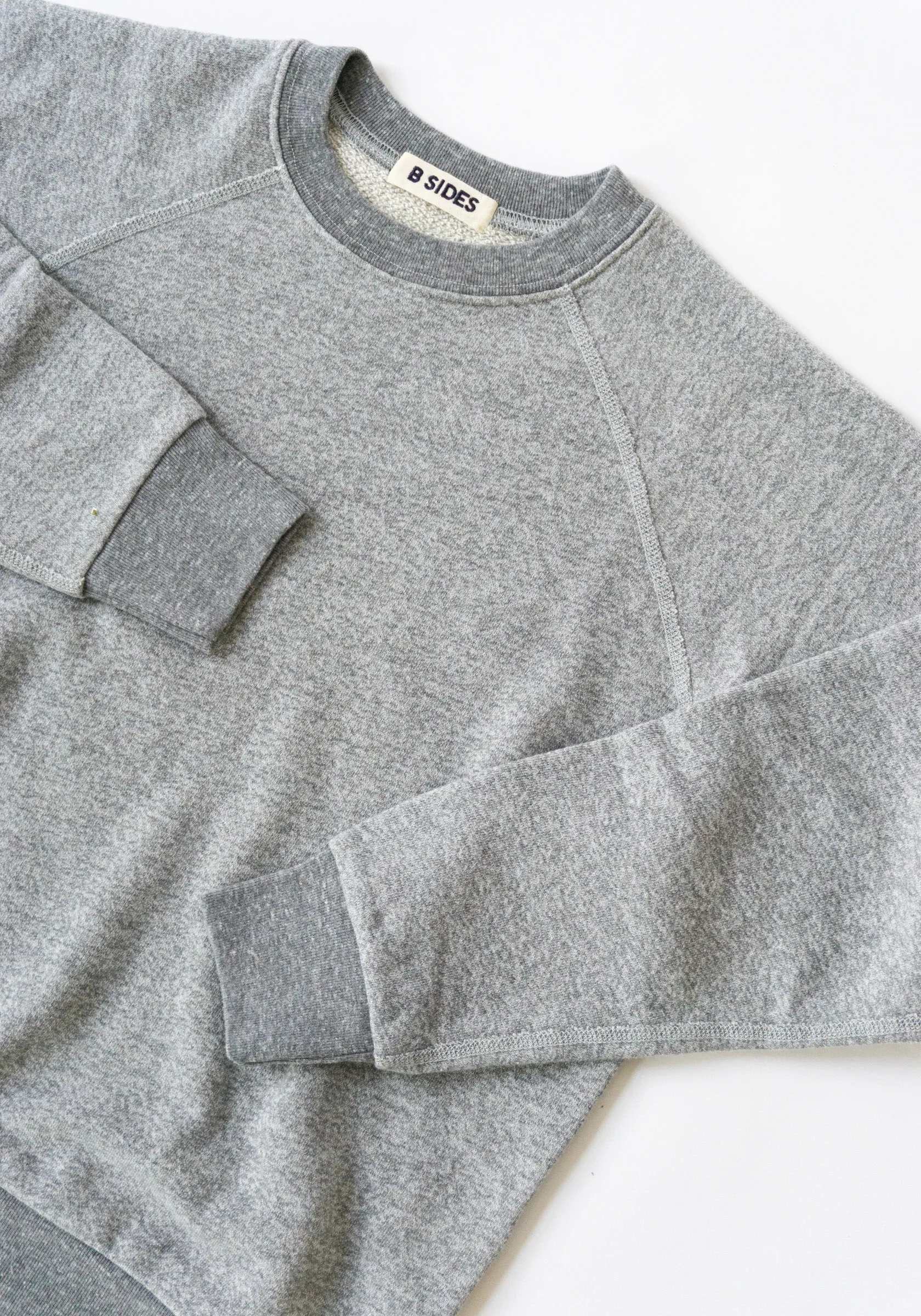 Crewneck Sweatshirt in Heather Grey