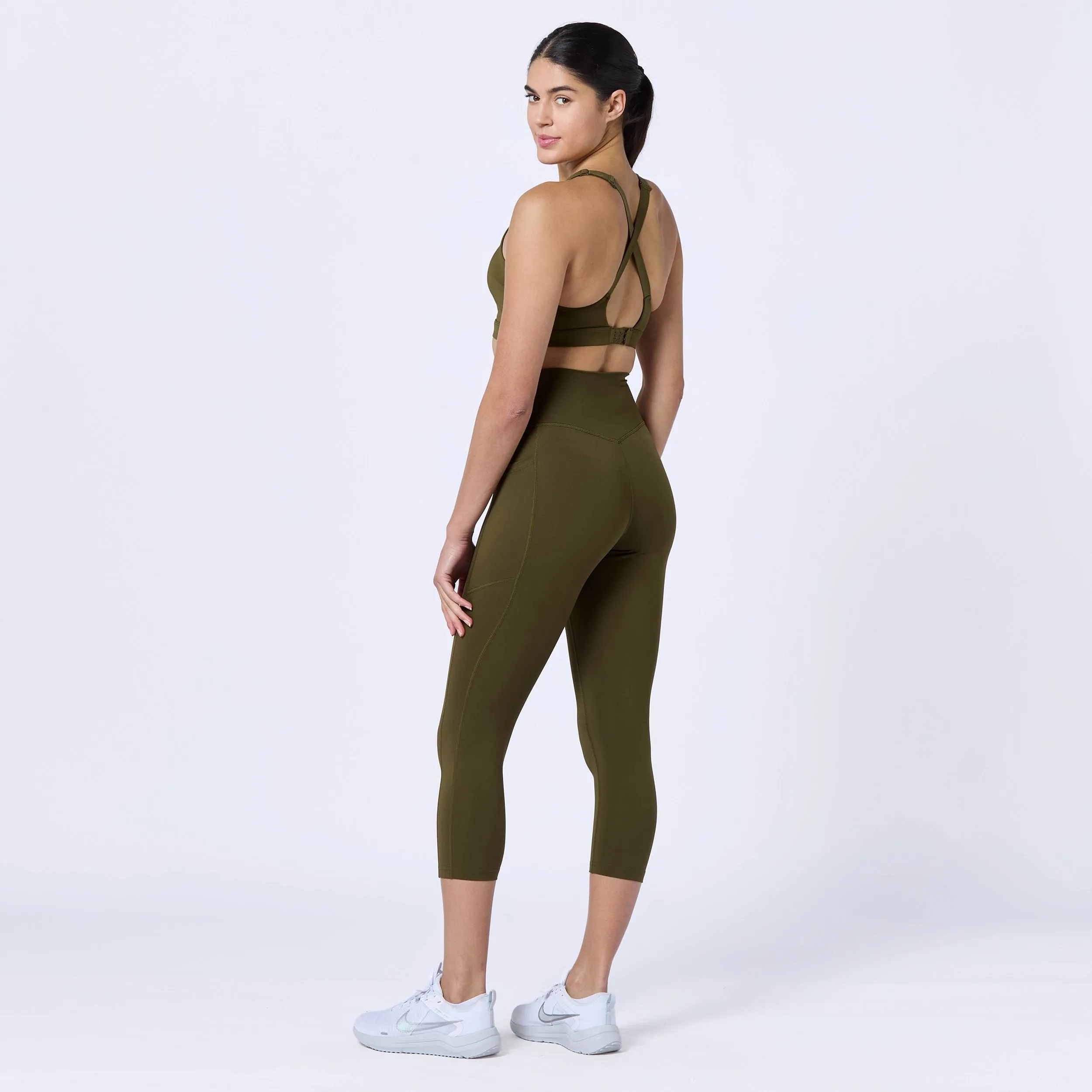 Essential ACT Leggings 21" 2.0 - Dark Olive