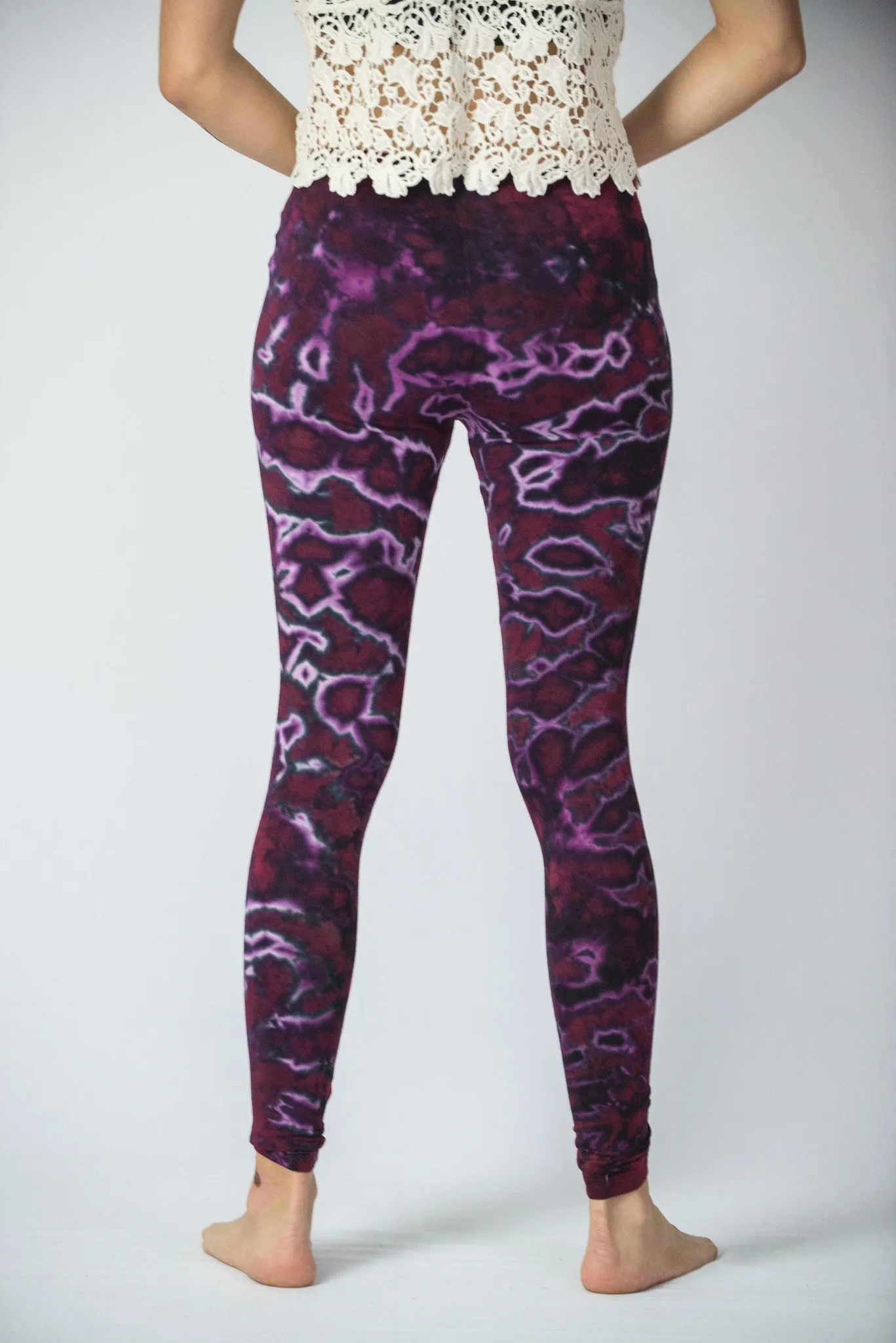 Marble Tie Dye Cotton Leggings in Purple