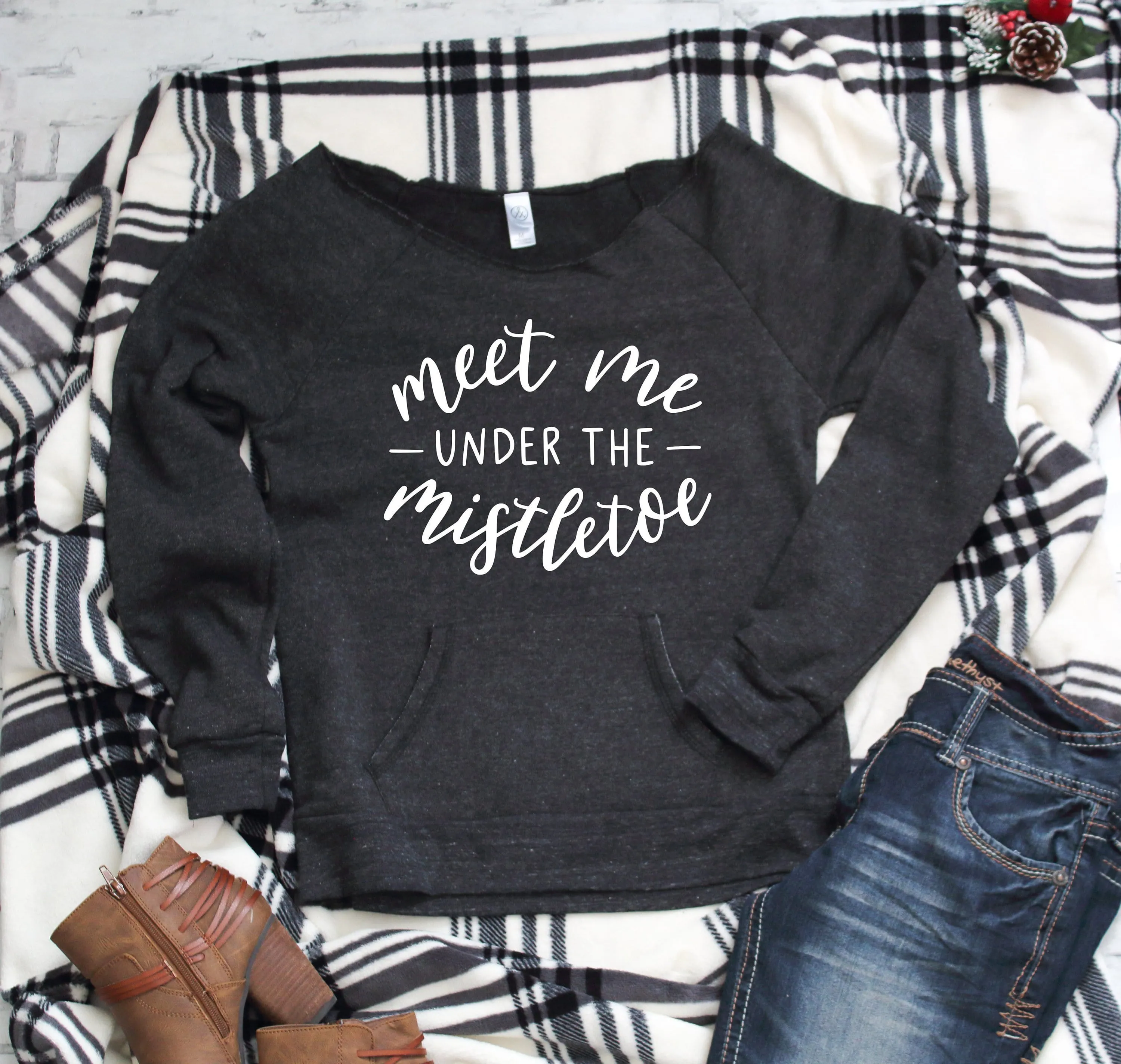 Meet me under the mistletoe Fleece raw neck grey sweatshirt for women